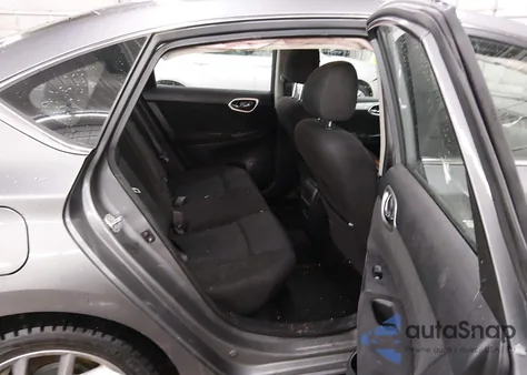 2015 Nissan Sentra Sr z USA, uszkodzony, nr VIN 3N1AB7APXFY281888